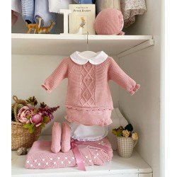 Sweater with collar, diaper and hood